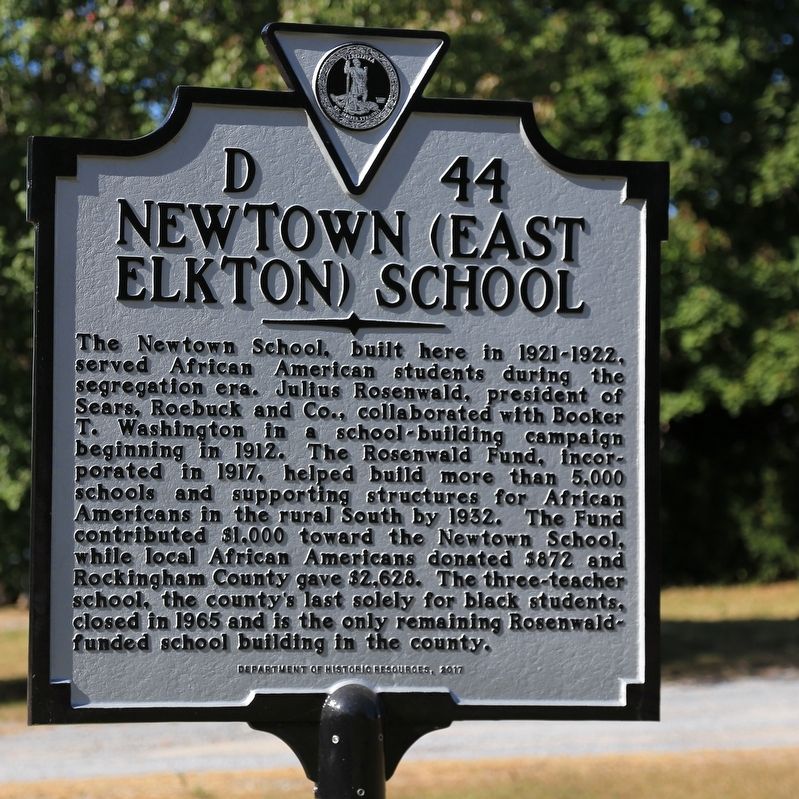 Newtown (East Elkton) School Marker image. Click for full size.