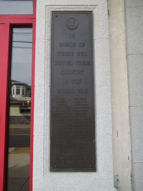 Somers Point World War I Monument image. Click for full size.