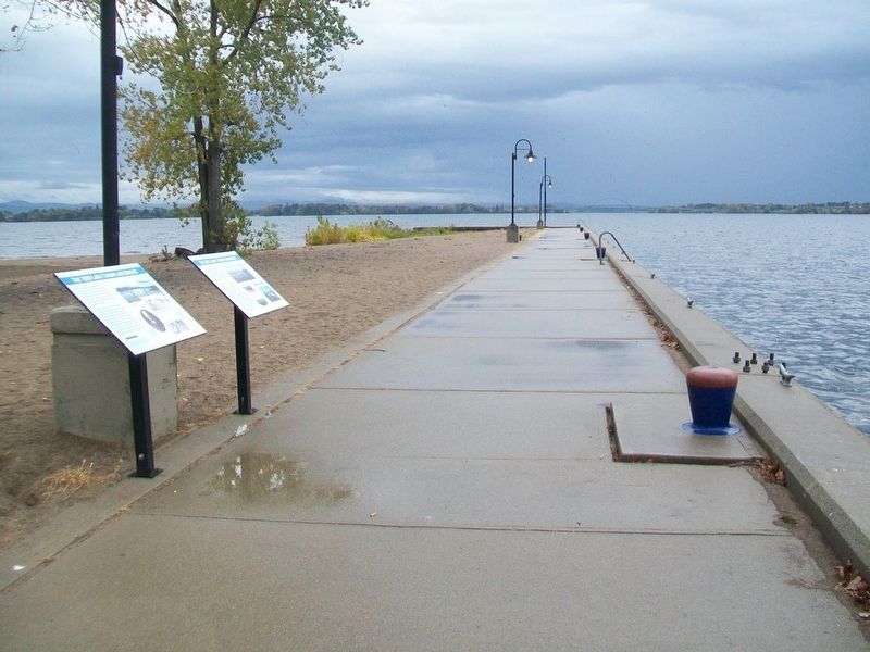 The Lake Champlain Bridges Markers image. Click for full size.
