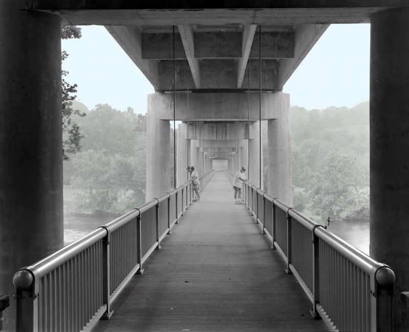 Harry Flood Byrd Memorial Bridge image. Click for full size.