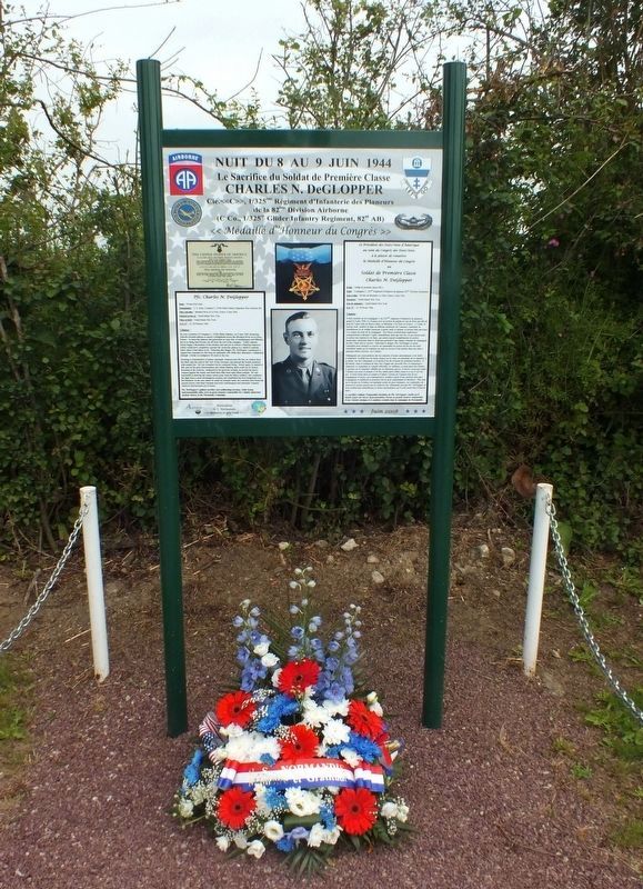 PFC Charles DeGlopper Memorial Marker image. Click for full size.