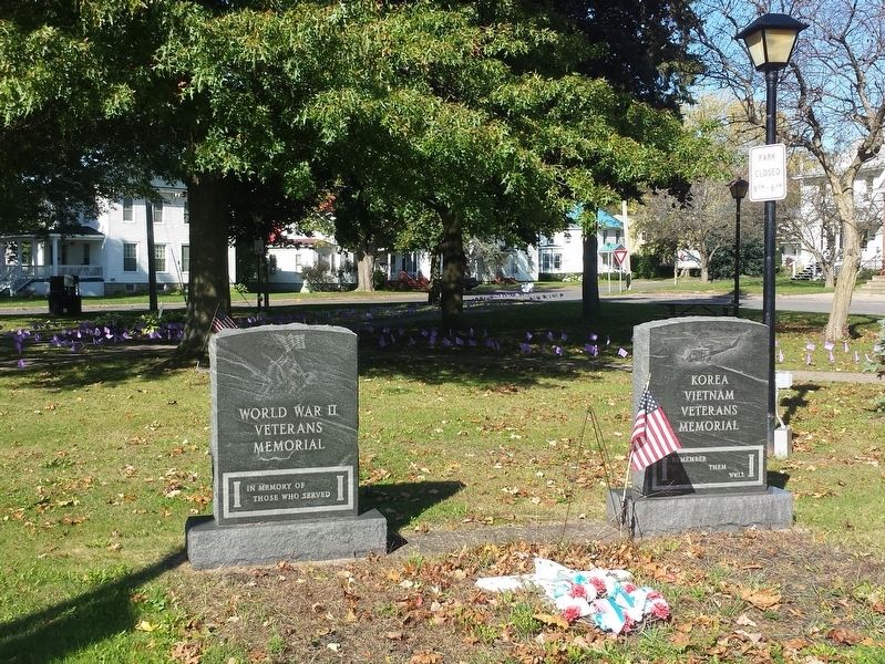 Pulaski World War II Veterans Memorial image. Click for full size.