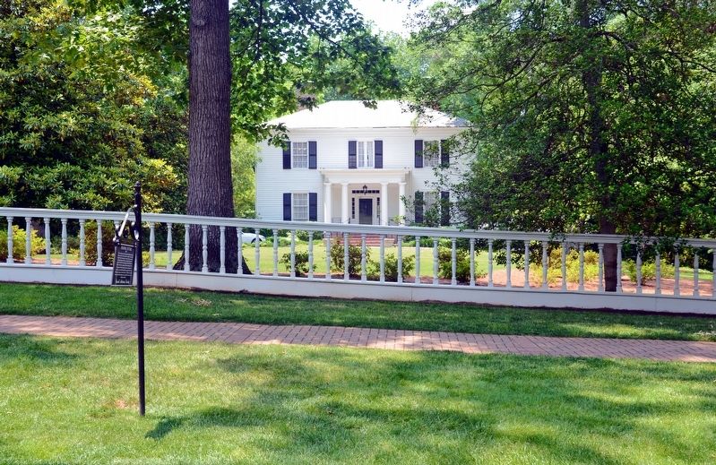 Primrose Cottage and Marker image. Click for full size.