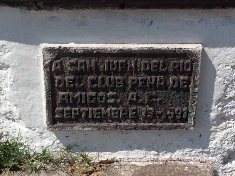 The Children Heroes of the Battle of Chapultepec dedicatory marker. image. Click for full size.
