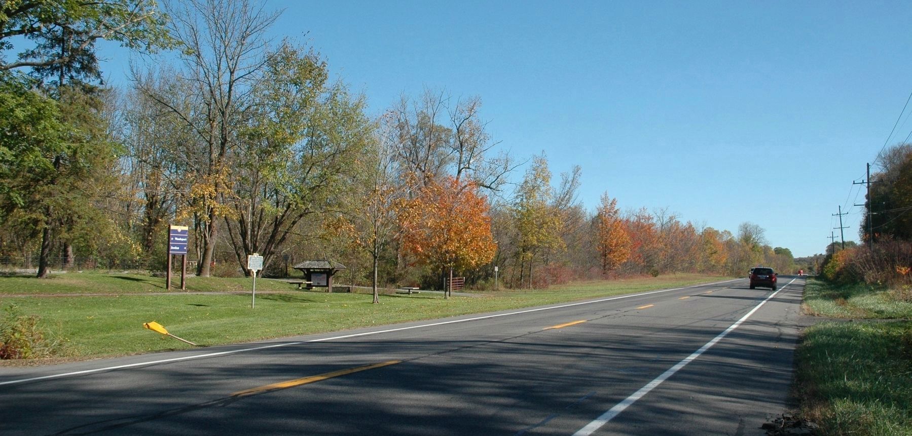 Jordan Lock 51 Marker along Highway 31, West of Jordan image. Click for full size.