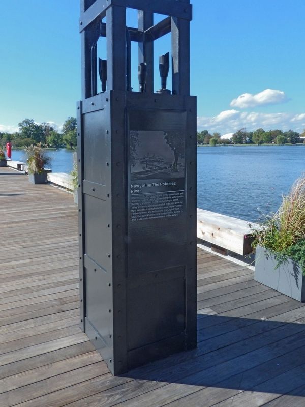 Navigating the Potomac River Marker image. Click for full size.