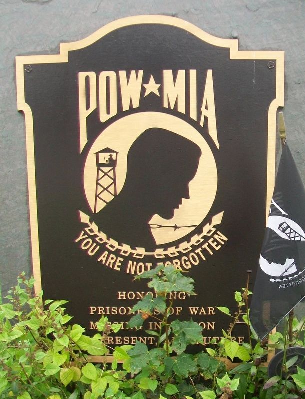 Veterans Memorial Park POW-MIA Monument image. Click for full size.
