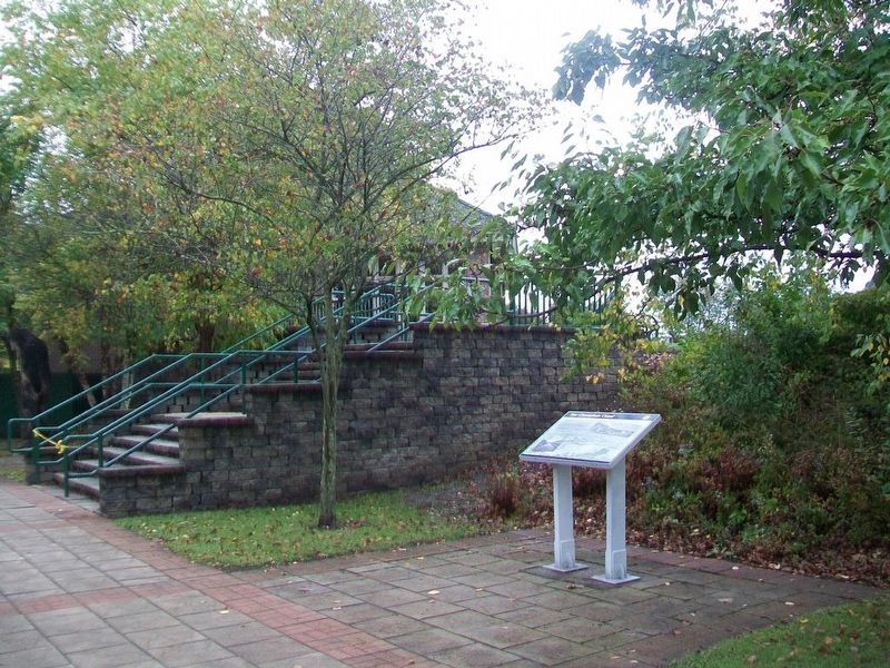 The Champlain Canal Marker image. Click for full size.