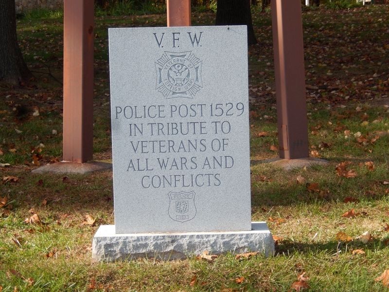 VFW War Memorial image. Click for full size.