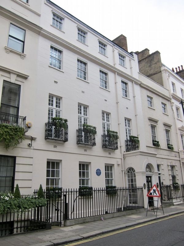 Sir Richard Westmacott Marker - Wide View image. Click for full size.