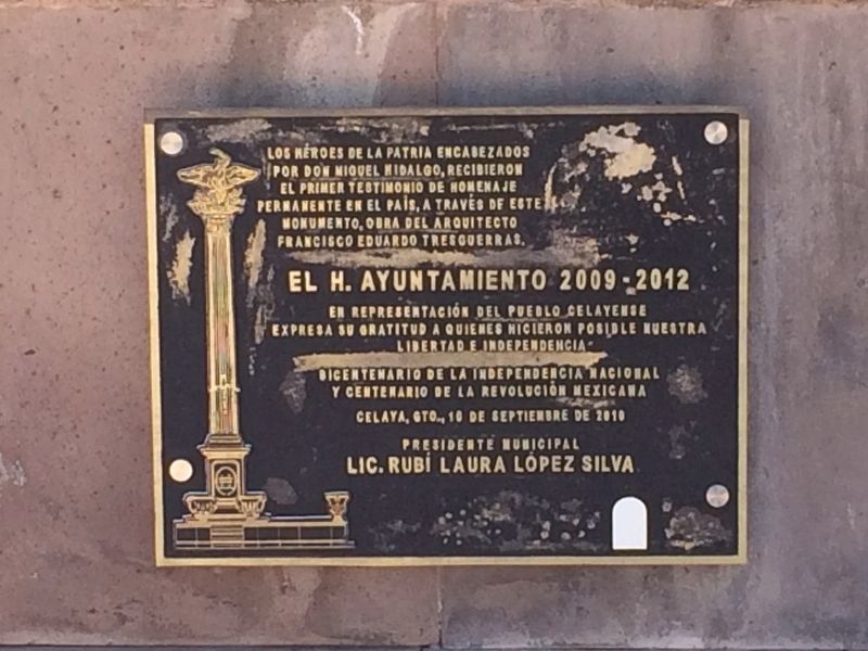 An additional marker located on the Independence Monument of Celaya image. Click for full size.