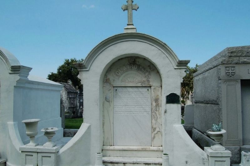 William Charles Cole Claiborne Tomb image. Click for full size.