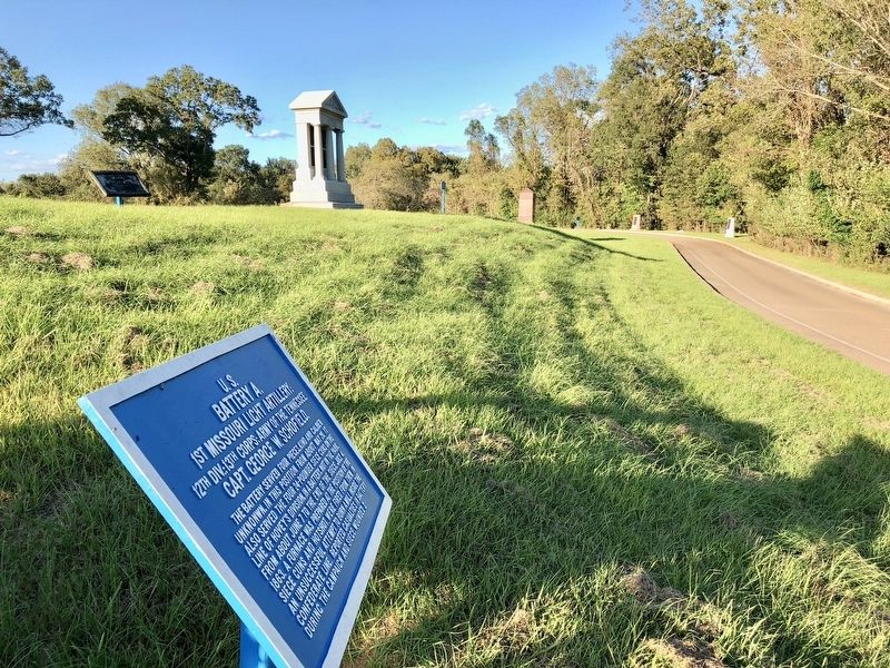 <small>U.S.</small> Battery A, Marker looking north on Union Avenue.. Click for full size. <small>U.S.</small> Battery A, Marker looking north on Union Avenue. image. Click for full size.