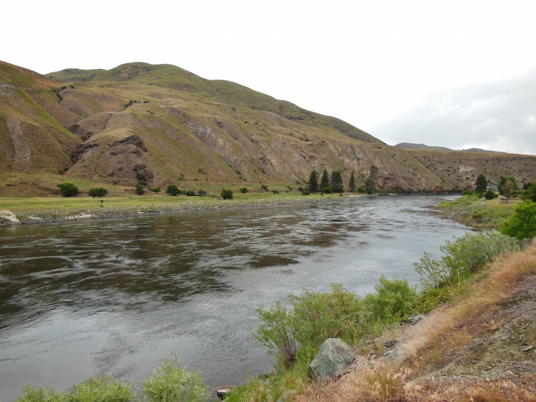 Salmon River (<i>view looking north from marker</i>). Click for full size. Salmon River (<i>view looking north from marker</i>) image. Click for full size.