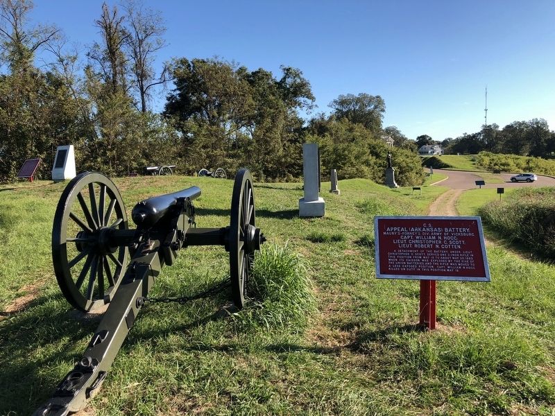 View of marker atop the Third Louisiana Redan. image. Click for full size.