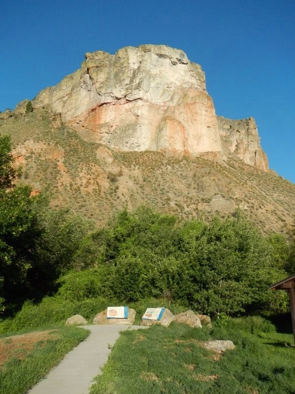 Tower Rock and William Clark's "Clift" Marker image. Click for full size.