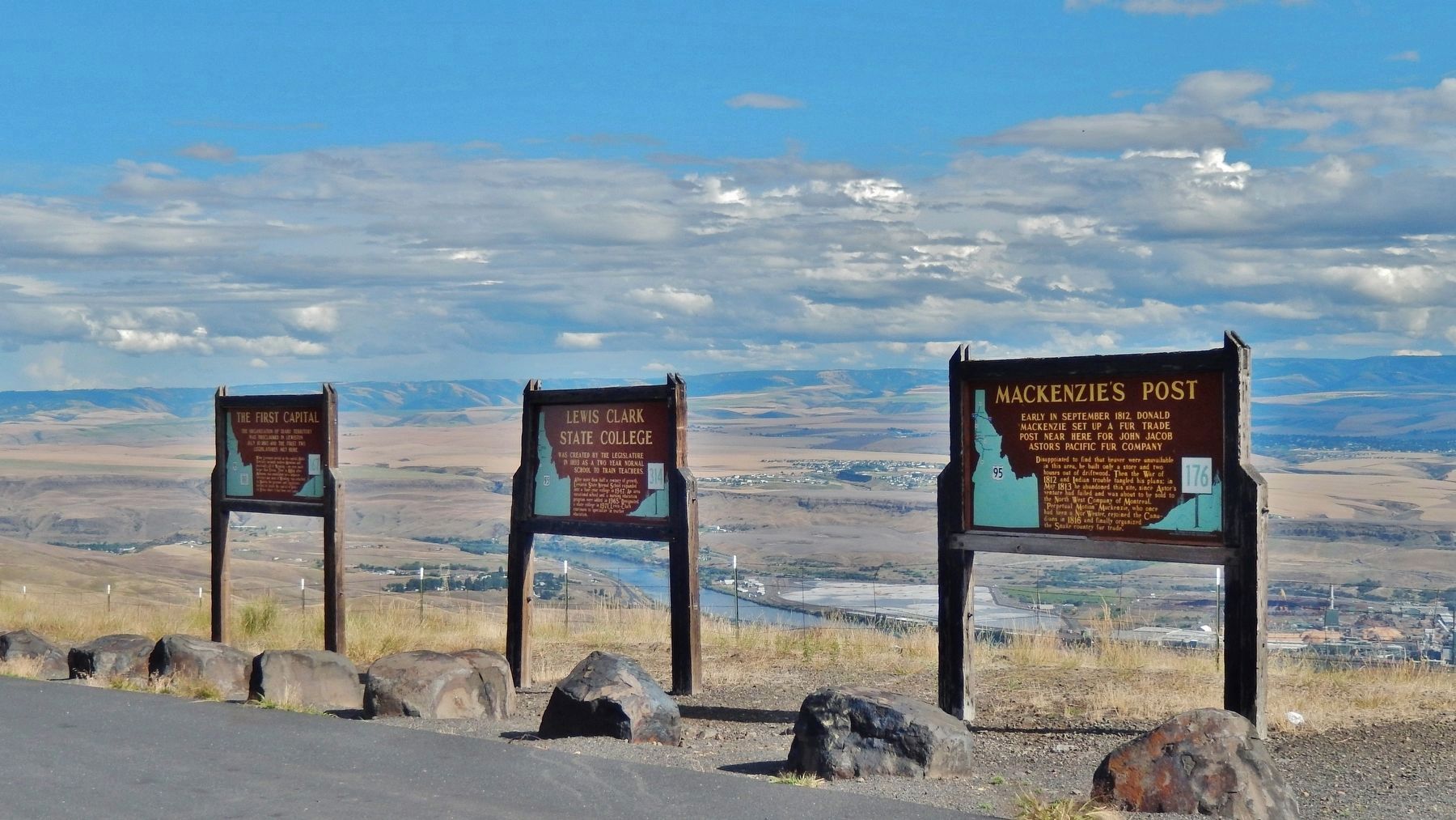 Lewis Clark State College Marker (<i>wide view showing adjacent markers</i>) image. Click for full size.
