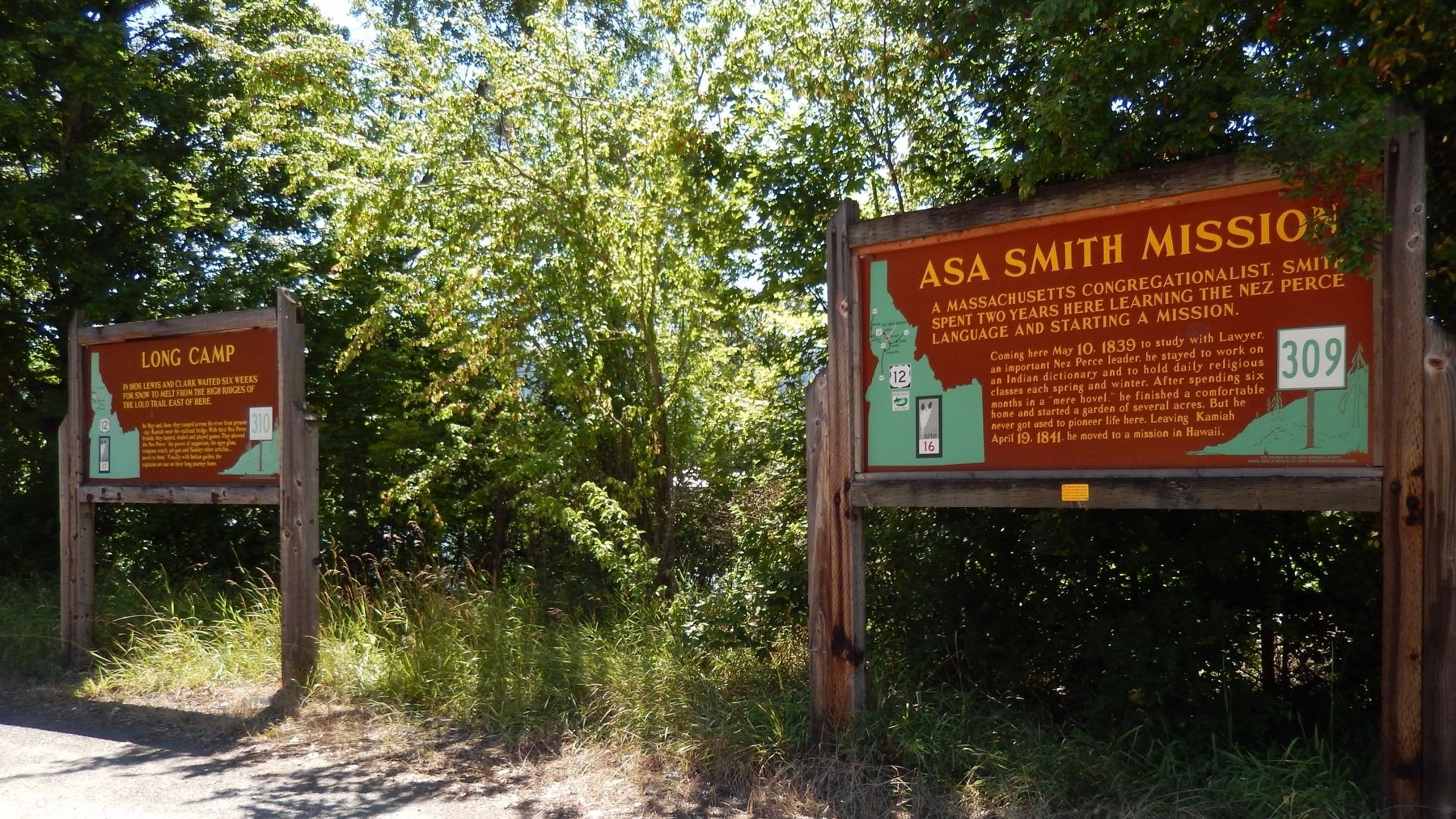 Asa Smith Mission Marker (<i>wide view showing adjacent marker</i>) image. Click for full size.