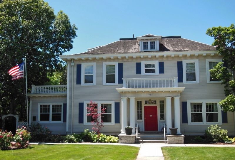 Warm Springs Avenue House. Click for full size. Warm Springs Avenue House image. Click for full size.
