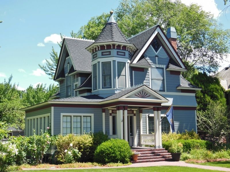 Warm Springs Avenue House. Click for full size. Warm Springs Avenue House image. Click for full size.