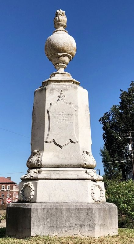 Louisiana Civil War Monument (South side) image. Click for full size.