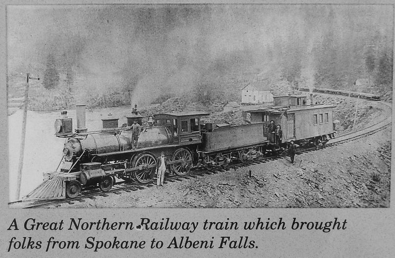 Marker Detail: Great Northern Train image. Click for full size.