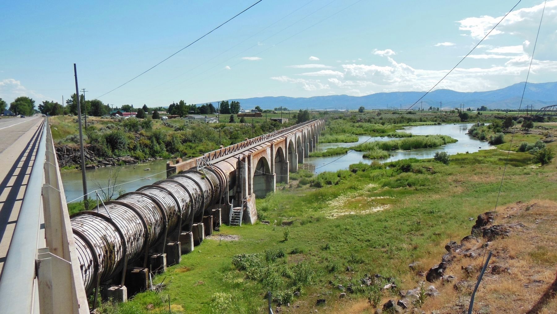 Last Chance Canal: Old Wooden Flume & Concrete Arch. Click for full size. Last Chance Canal: Old Wooden Flume & Concrete Arch image. Click for full size.