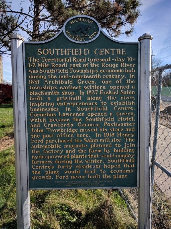 Southfield Centre Marker image. Click for full size.