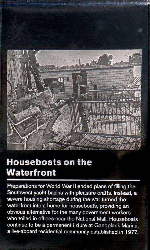Houseboats on the Waterfront Marker. Click for full size. Houseboats on the Waterfront Marker image. Click for full size.