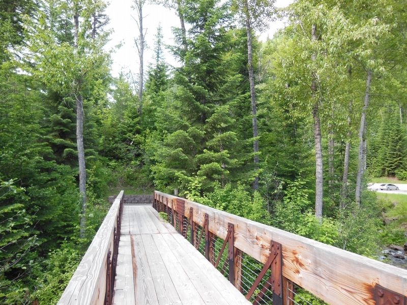 Pulaski Tunnel Trail: footbridge image. Click for full size.