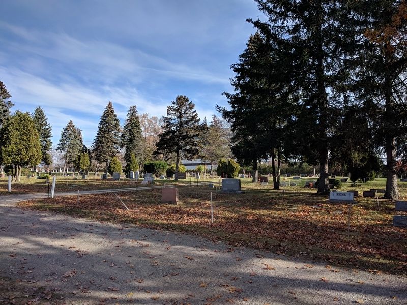 Southfield Cemetery. Click for full size. Southfield Cemetery image. Click for full size.