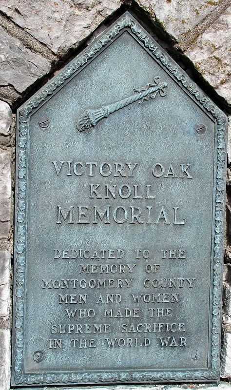 Victory Oak Knoll Hill Memorial Marker image. Click for full size.
