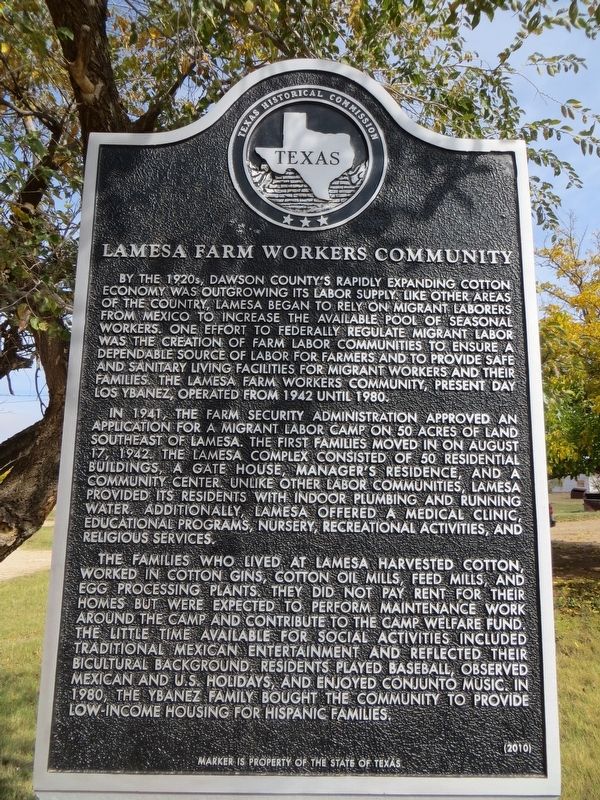 Lamesa Farm Workers Community Marker image. Click for full size.