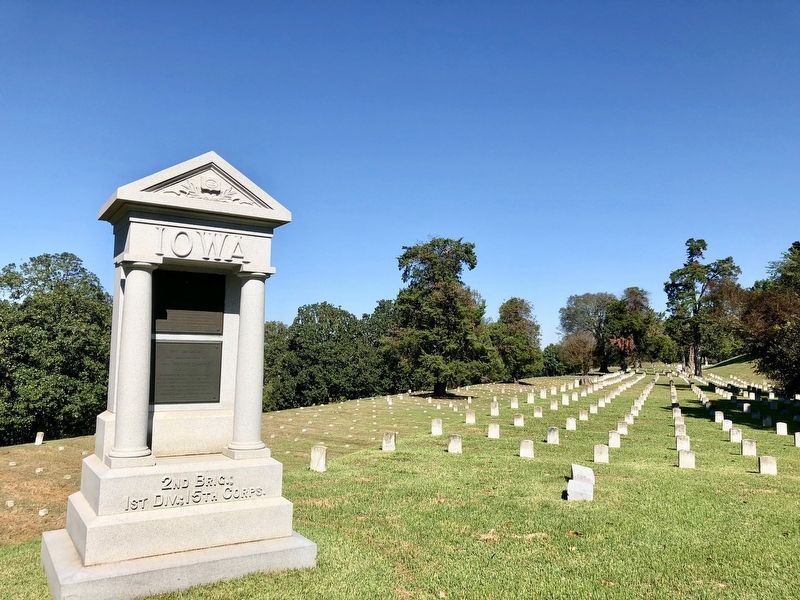 Iowa 2nd Brig.; Marker in the Iowa section of the Vicksburg National Cemetery. image. Click for full size.