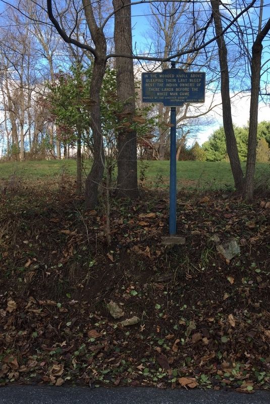 Indian Burial Ground Marker Roadside image. Click for full size.