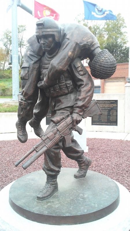 The Quintessential Soldier Statue image. Click for full size.