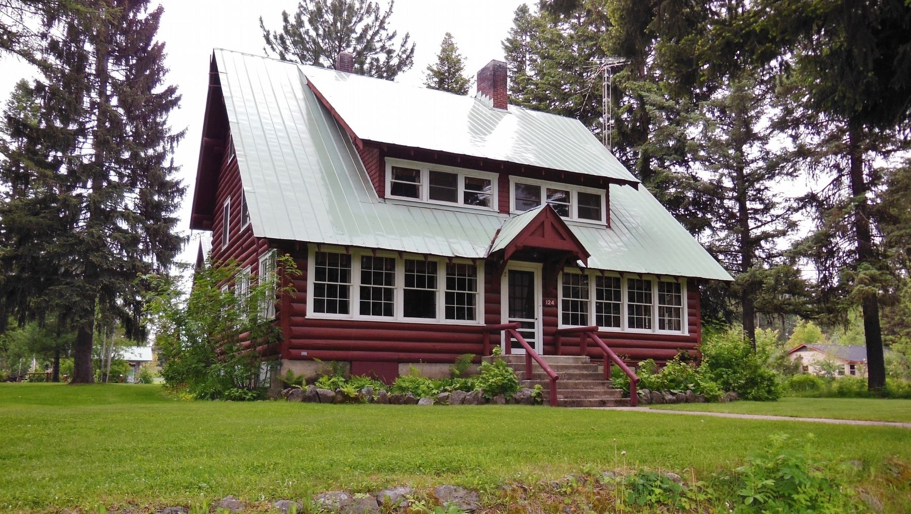 Historic Payette National Forest Ranger Station (<i>near marker</i>). Click for full size. Historic Payette National Forest Ranger Station (<i>near marker</i>) image. Click for full size.