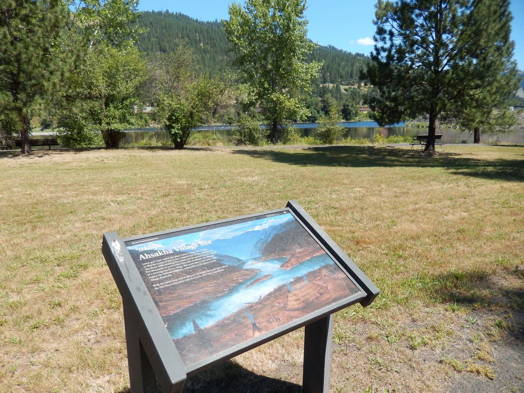 Ahsakha Village Site Marker (<i>wide view showing Clearwater River in background</i>) image. Click for full size.