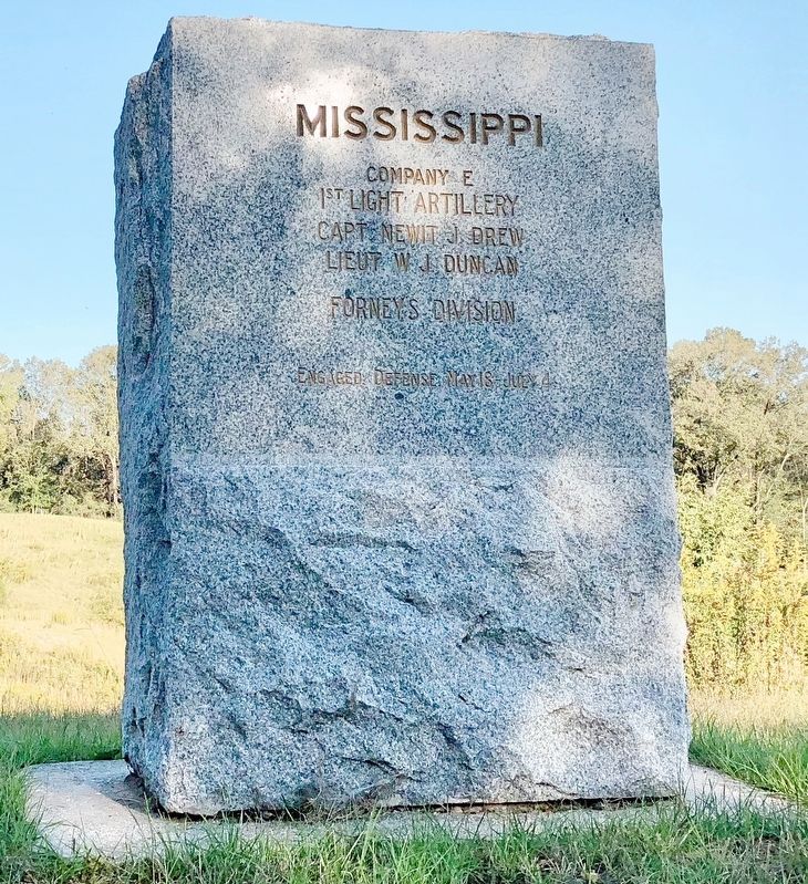 Mississippi 1st Light Artillery Monument. Click for full size. Mississippi 1st Light Artillery Monument image. Click for full size.