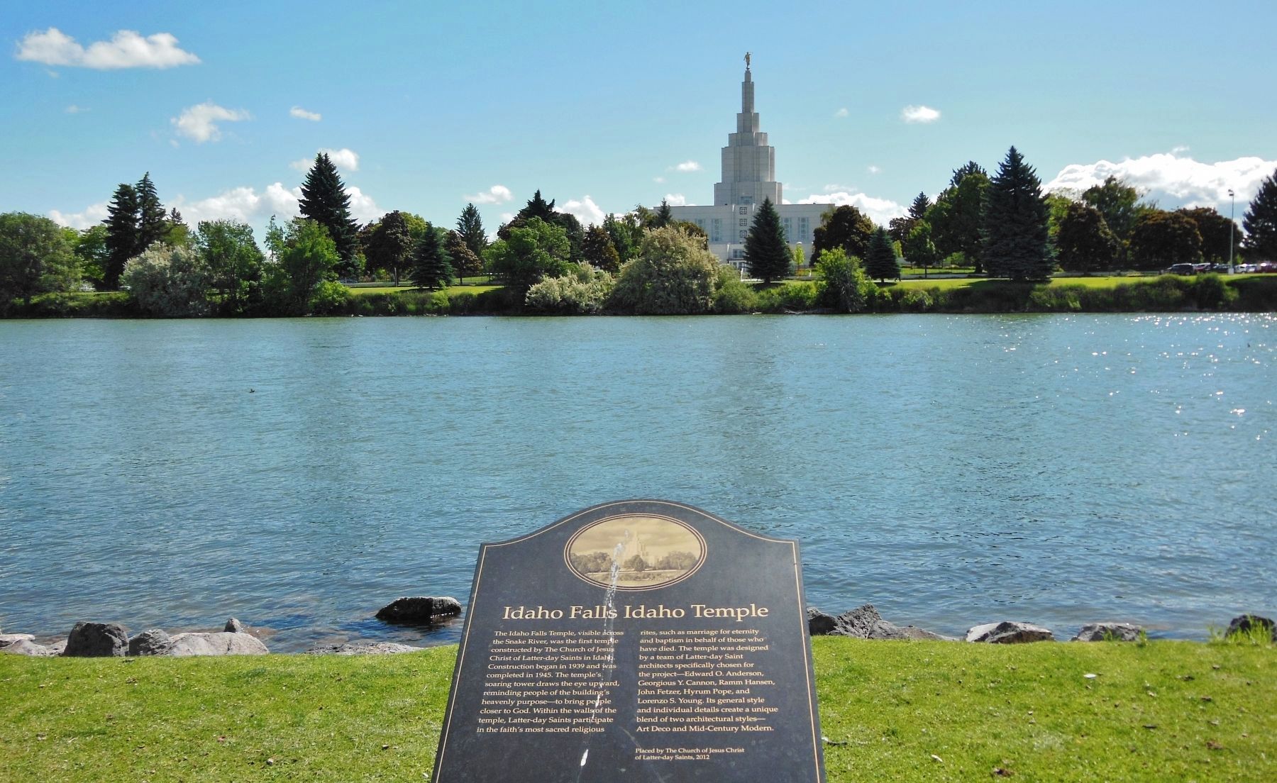 Idaho Falls Idaho Temple Marker (<i>wide view with Temple in the background</i>). Click for full size. Idaho Falls Idaho Temple Marker (<i>wide view with Temple in the background</i>) image. Click for full size.