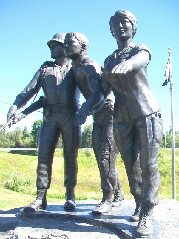 Maine Vietnam Veterans Memorial Statue image. Click for full size.