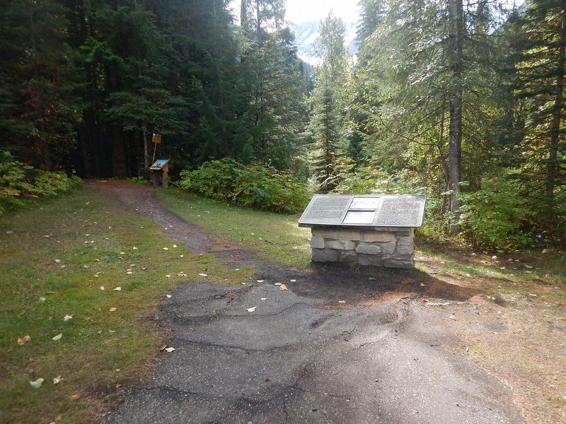 Wideview of The Loops Marker. Click for full size. Wideview of The Loops Marker image. Click for full size.