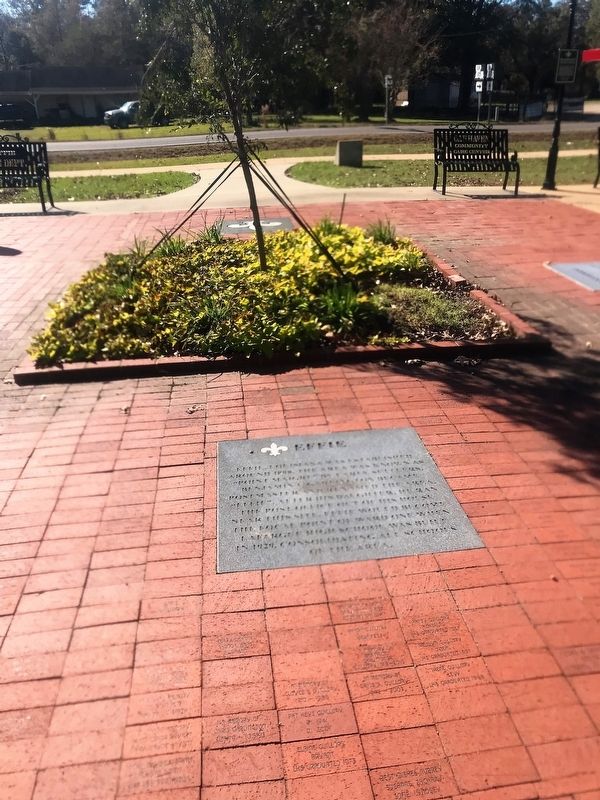Effie Marker. Click for full size. Effie Marker image. Click for full size.