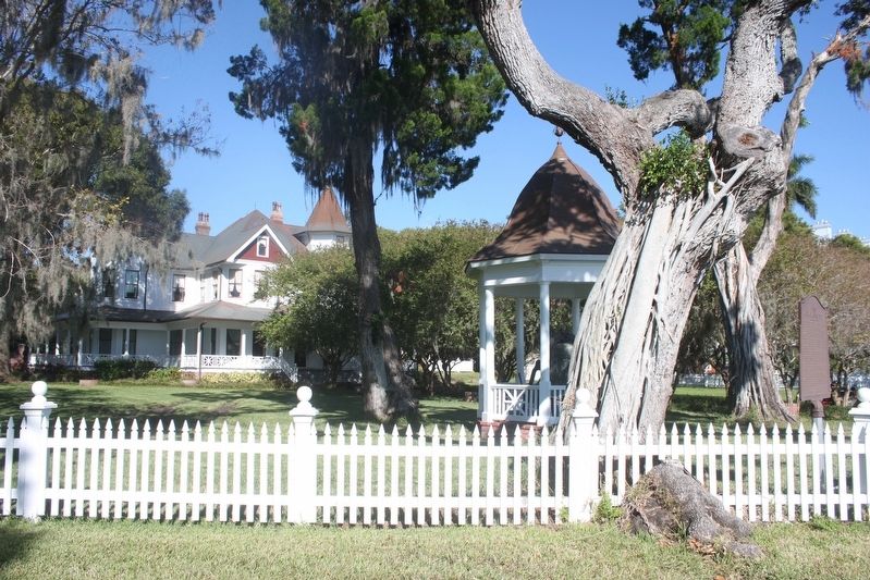 The Great Chime Bell Marker, bell and house. Click for full size. The Great Chime Bell Marker, bell and house image. Click for full size.