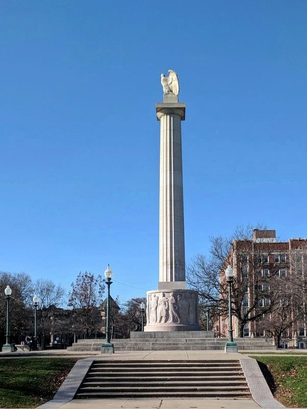 Illinois Centennial Memorial Column image. Click for full size.