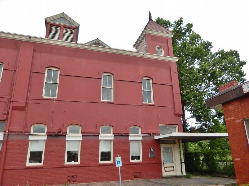 Ginocchio Hotel and Restaurant (<i>tower/cupola</i>). Click for full size. Ginocchio Hotel and Restaurant (<i>tower/cupola</i>) image. Click for full size.