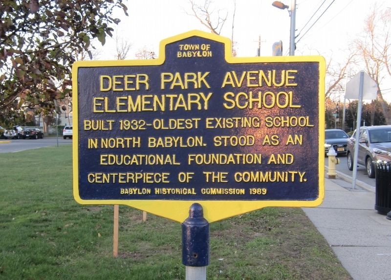 Deer Park Avenue Elementary School Marker. Click for full size. Deer Park Avenue Elementary School Marker image. Click for full size.