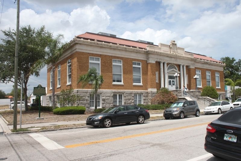 Tampa Free Public Library with marker on corner image. Click for full size.
