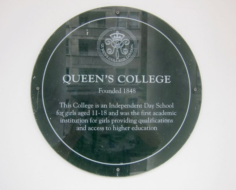 Queen's College Marker image. Click for full size.