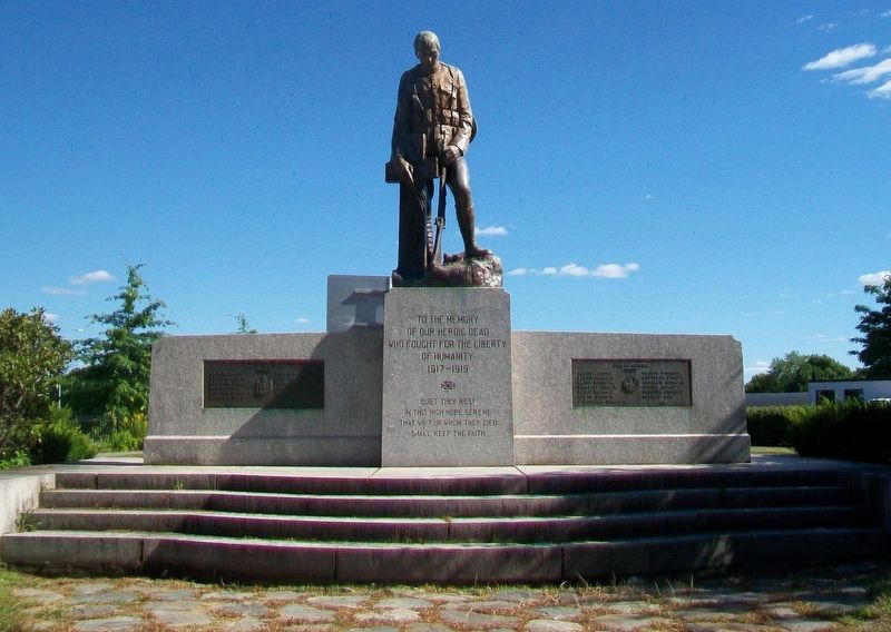 World War I Memorial image. Click for full size.